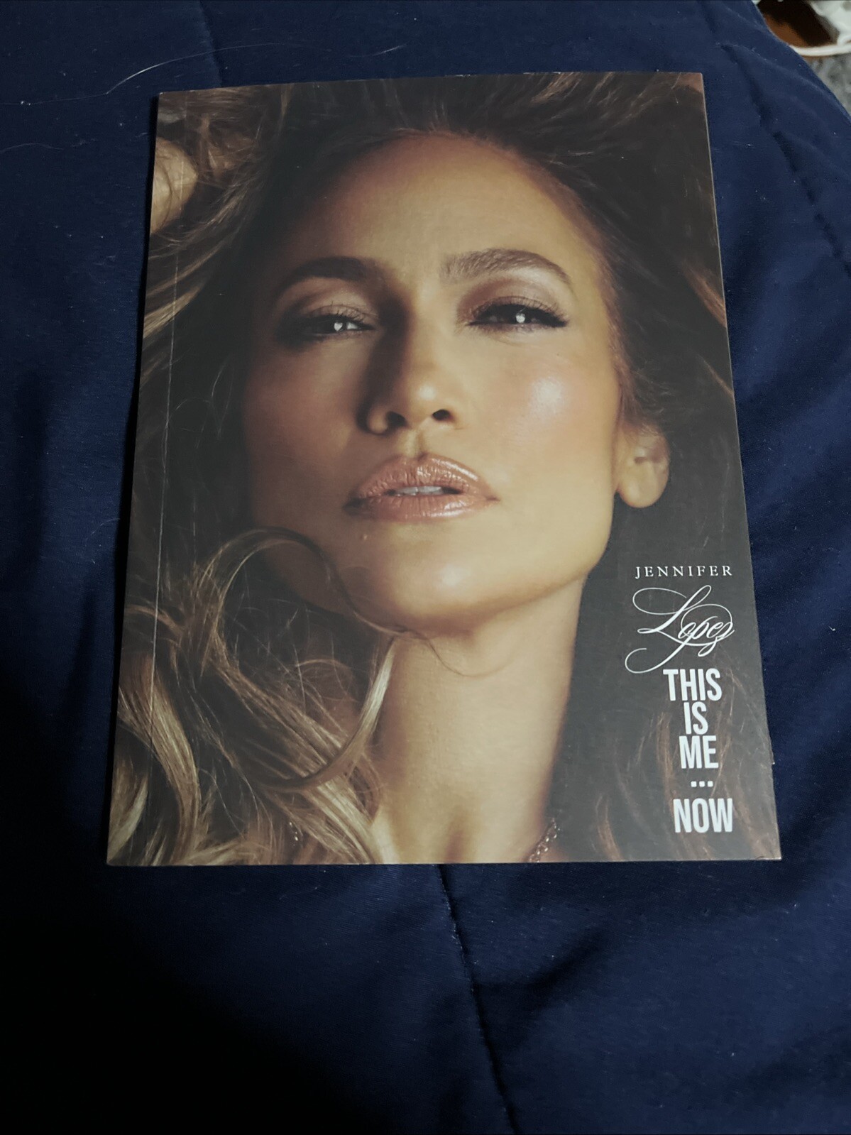 JENNIFER LOPEZ J LO SIGNED THIS IS ME NOW DELUXE CD W/ 40 PAGE BOOKLET JSA COA