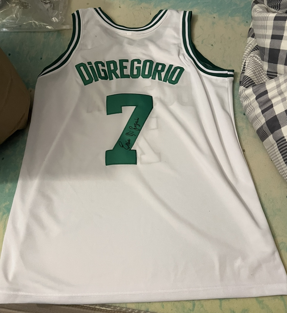 RARE BOSTON CELTICS ERNIE DIGREGORIO SIGNED AUTOGRAPHED JERSEY PROOF JSA COA