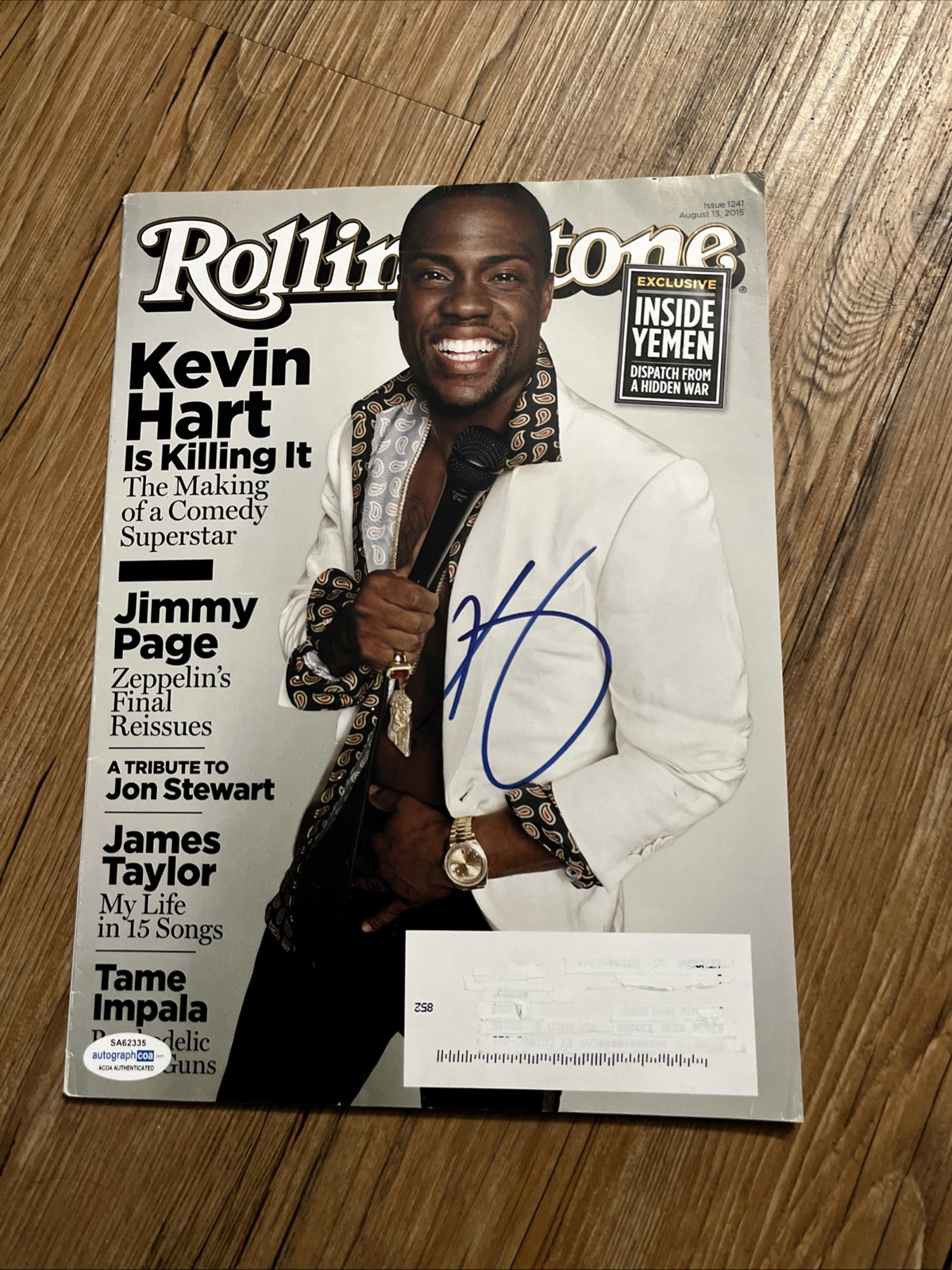 Kevin Hart Signed Rolling Stone Magazine Autograph Comedy Legend ACOA COA