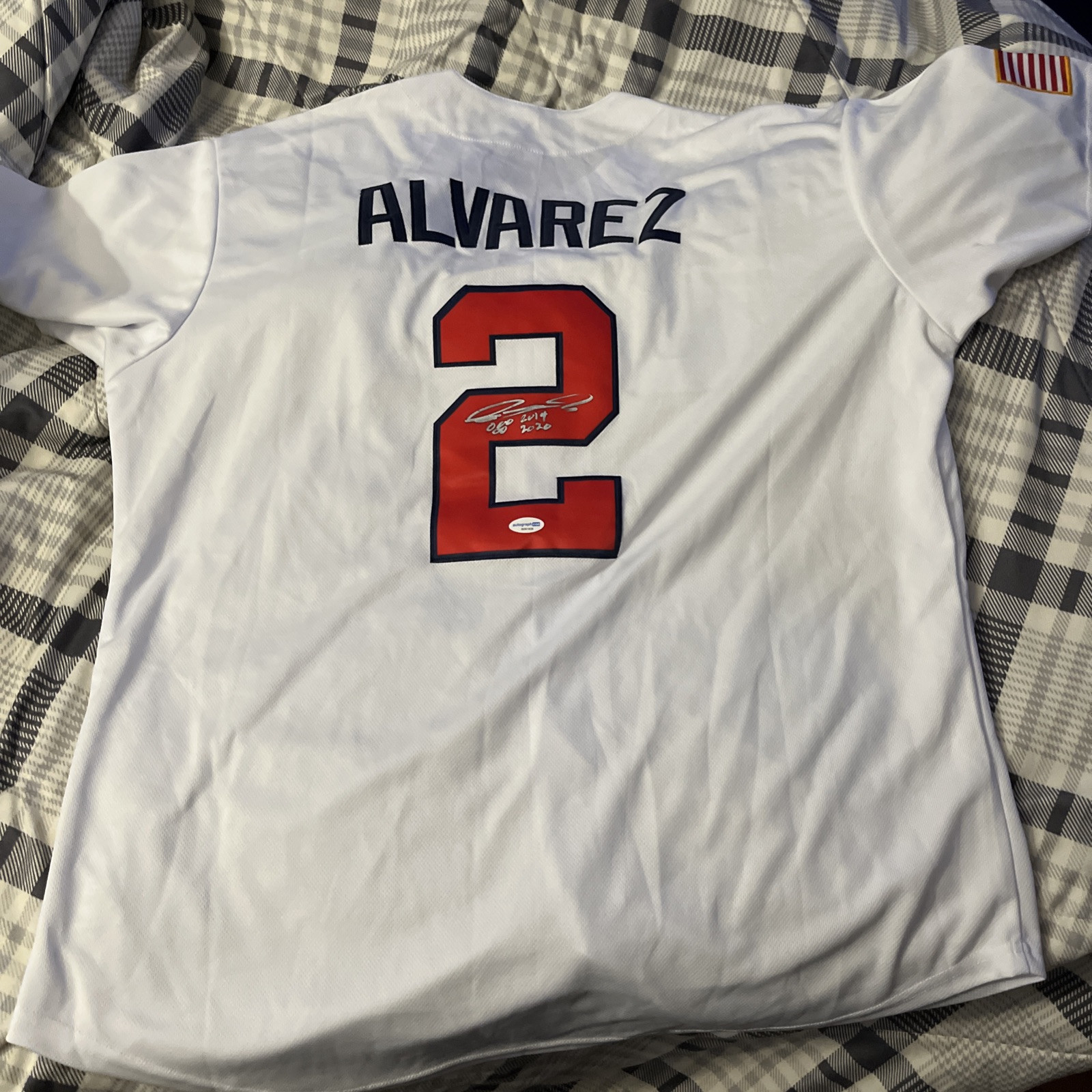 TEAM USA EDDY ALVAREZ SIGNED JERSEY BOSTON REDSOX OLYMPICS FLAG HOLDER ACOA