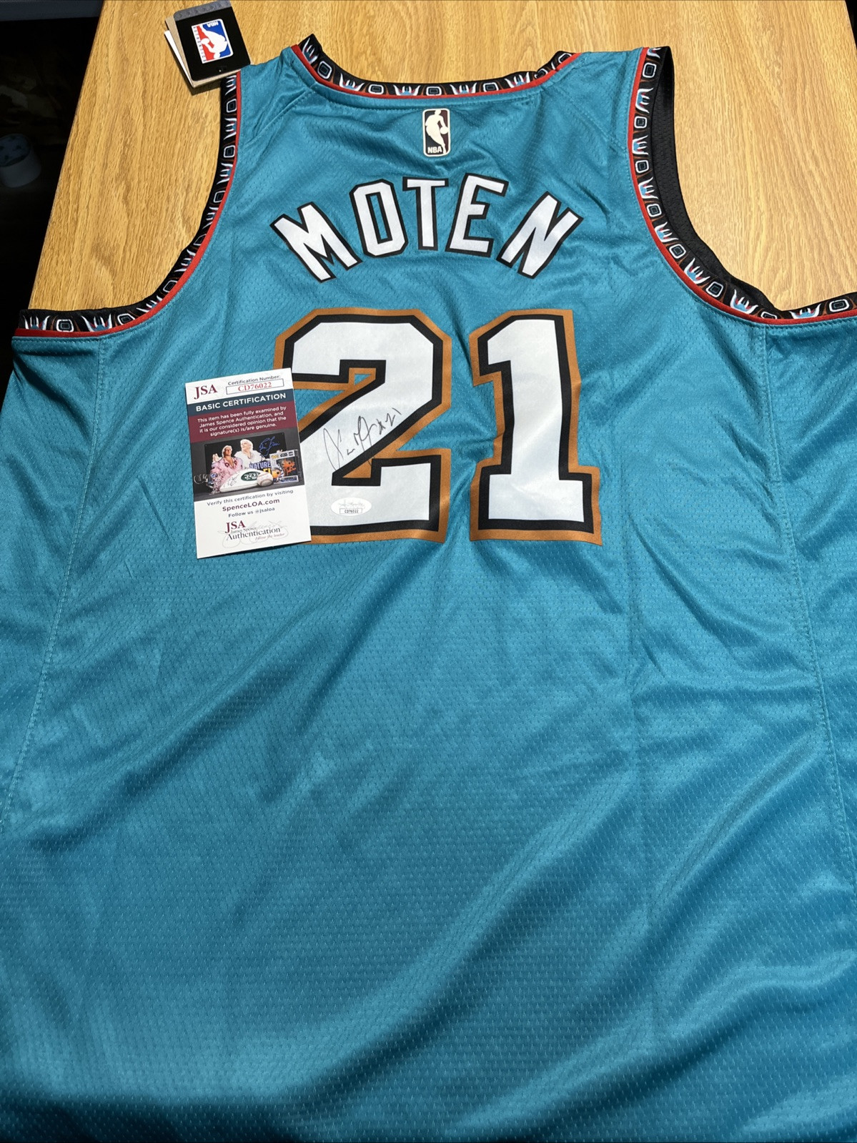 VANCOUVER GRIZZLIES LAWRENCE MOTEN SIGNED AUTOGRAPHED JERSEY JSA COA SYRACUSE