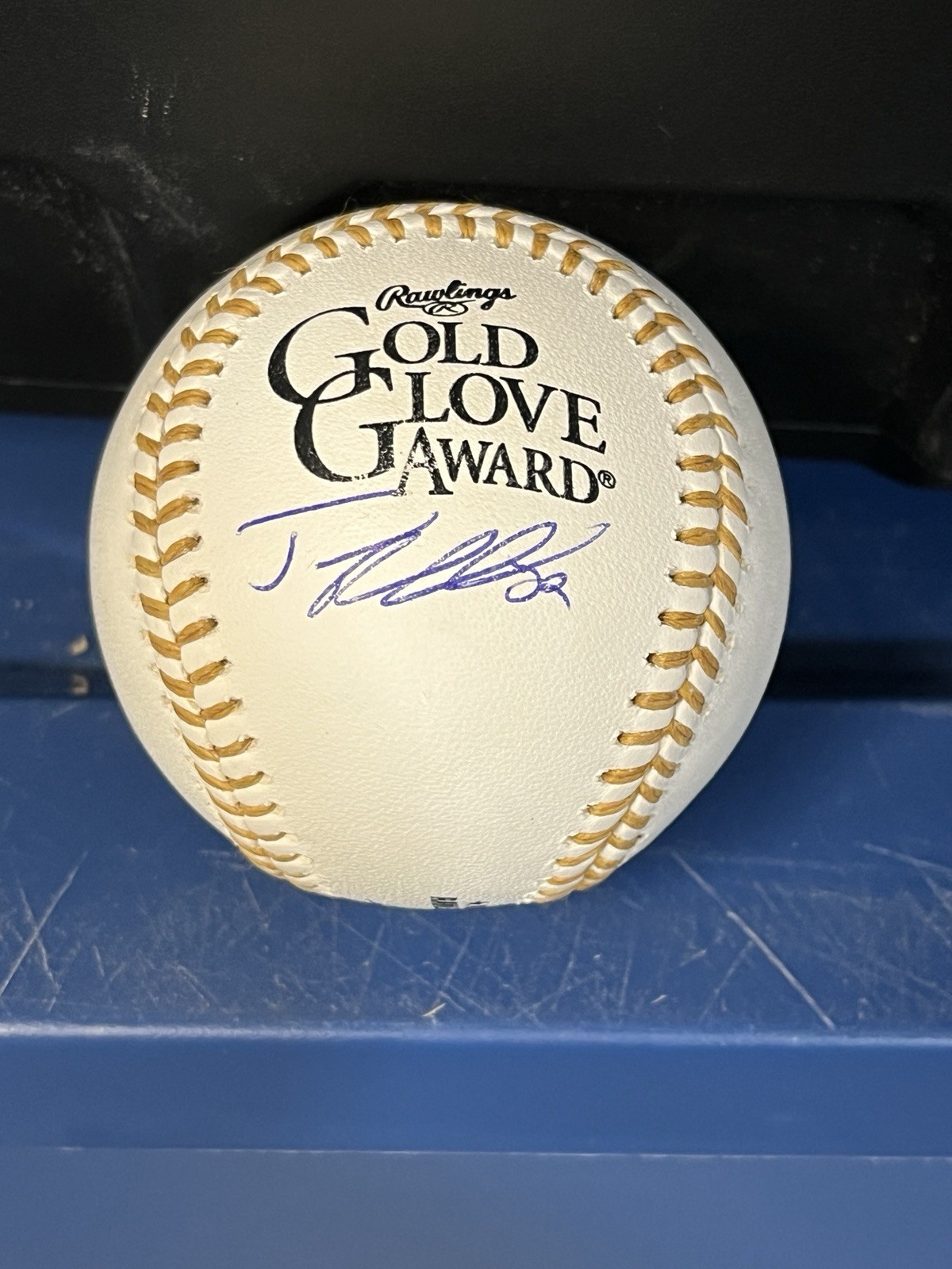 Josh Reddick Autographed GOLD GLOVE AWARD  Ball Boston Red Sox JSA COA HOUSTON