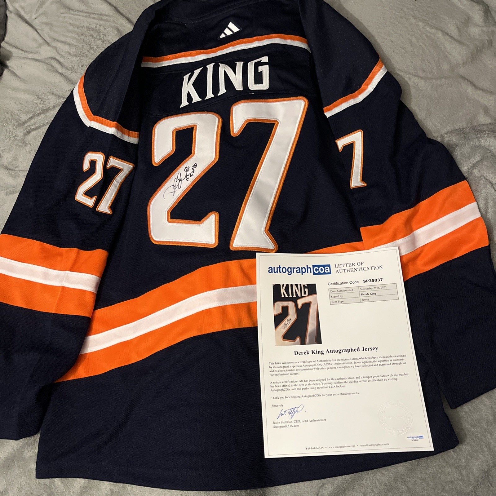 NY ISLANDERS-DEREK KING SIGNED AUTOGRAPHED JERSEY ACOA LOA FIRST RD 85 Inscribed