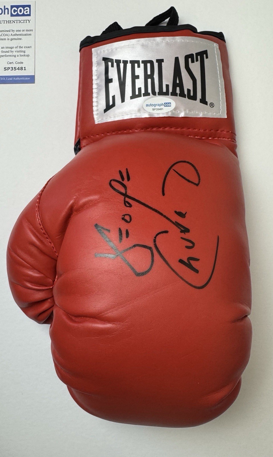George Chuvalo Autographed Red Everlast Boxing Glove ACOA CERTIFIED CHAMPION