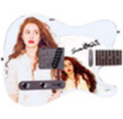 Scarlett Sabet Autographed Custom 