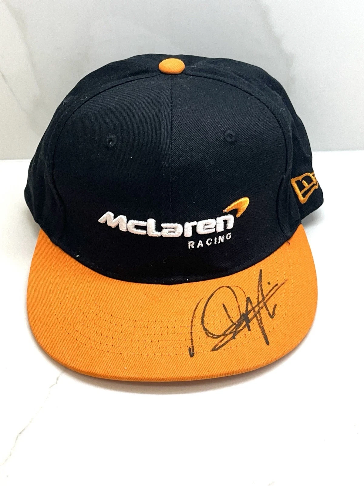 Mika Hakkinen Hand Signed McLaren Hat Formula 1 F1 Beckett BAS COA