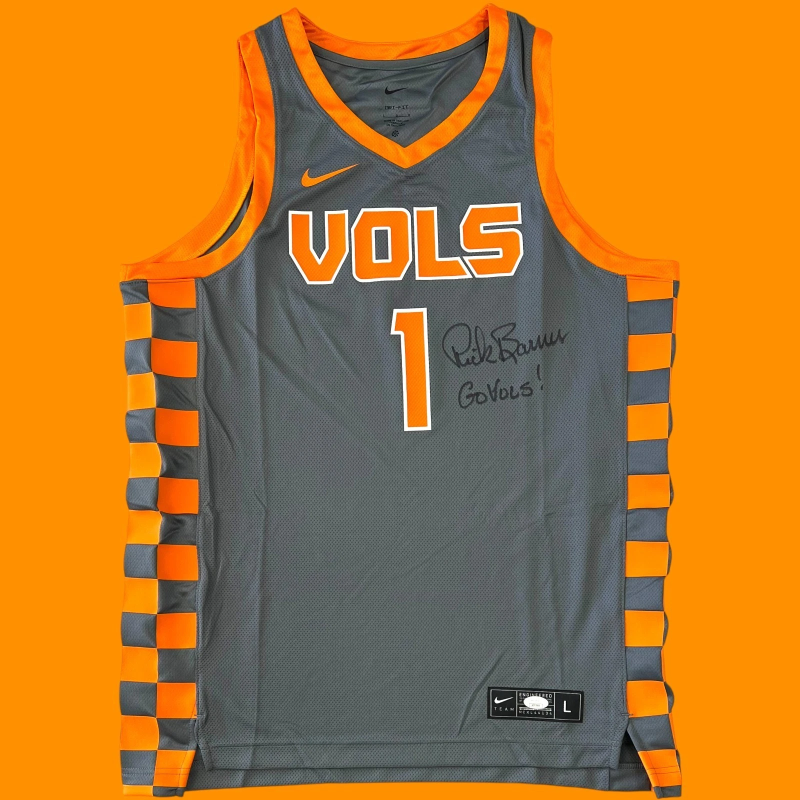 RICK BARNES SIGNED AUTOGRAPHED TENNESSEE VOLUNTEERS NIKE BASKETBALL JERSEY JSA !