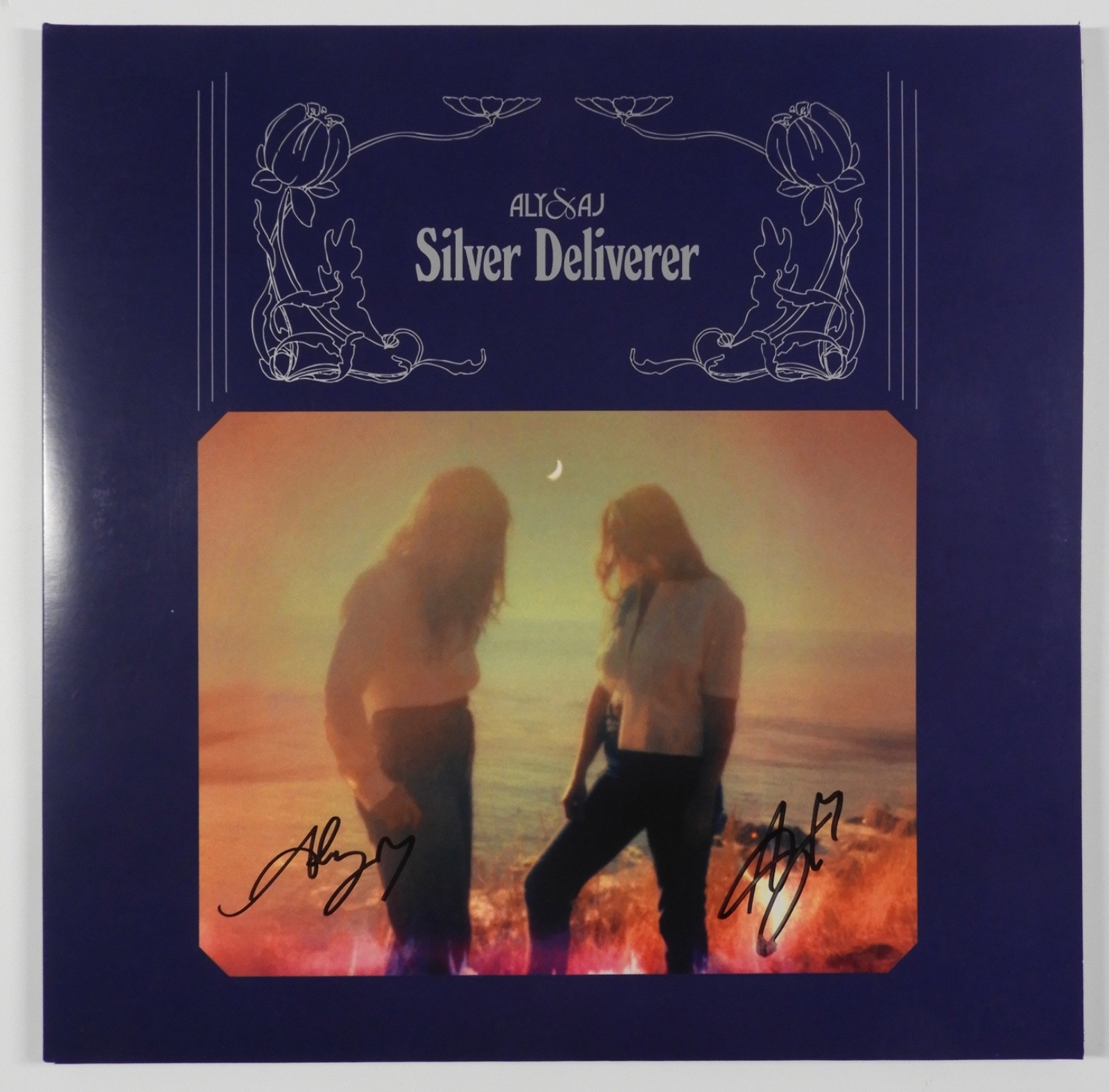 Aly & AJ JSA Autograph Signed Album Record Vinyl Silver Deliverer