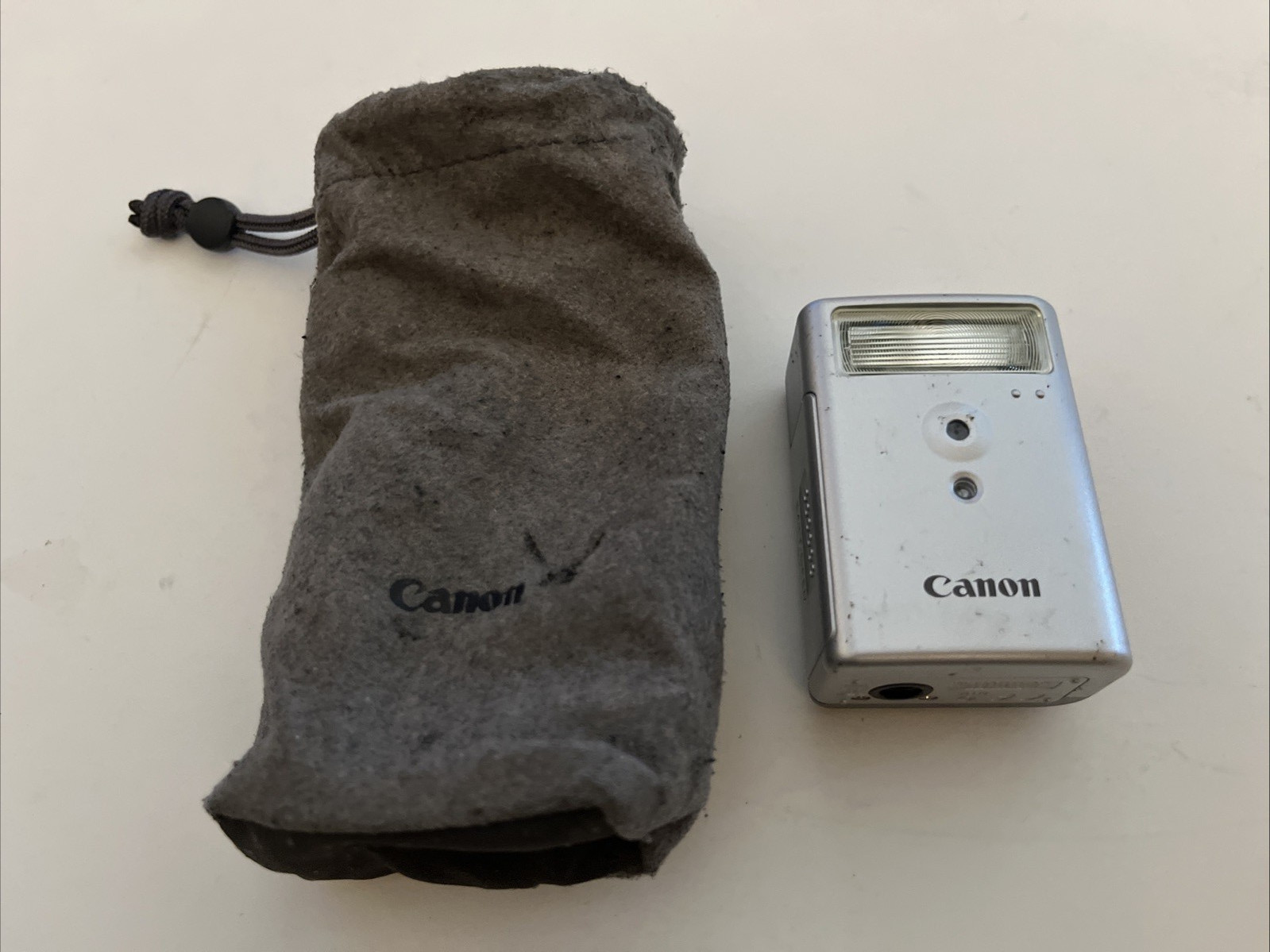 Canon HF-DC1 High Power Wireless Flash for Canon PowerShot Digital Cameras B13