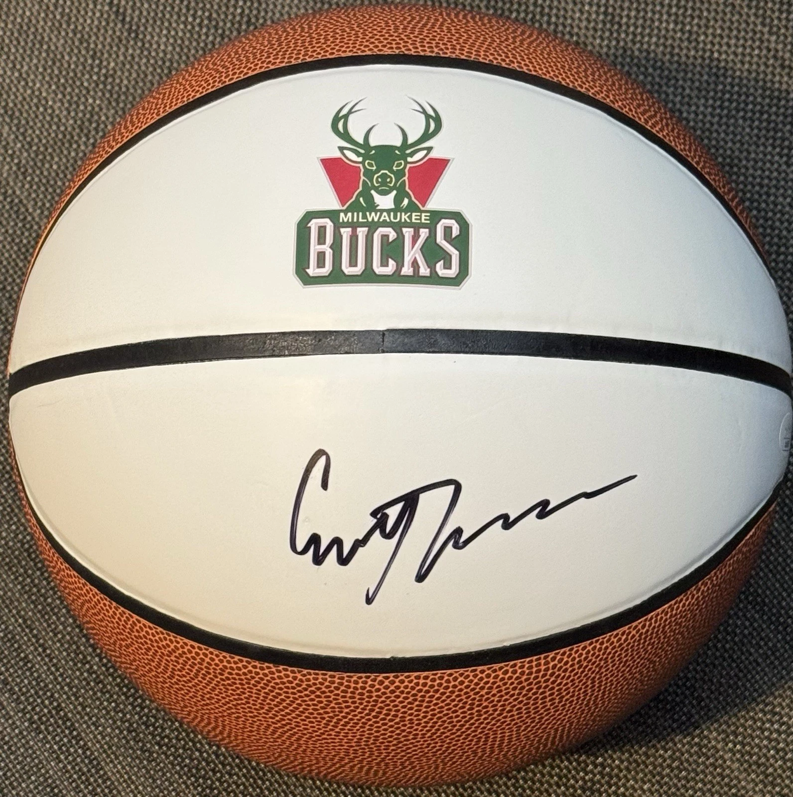 Cam Cameron Thomas Signed Autographed Milwaukee Bucks Logo Basketball JSA COA