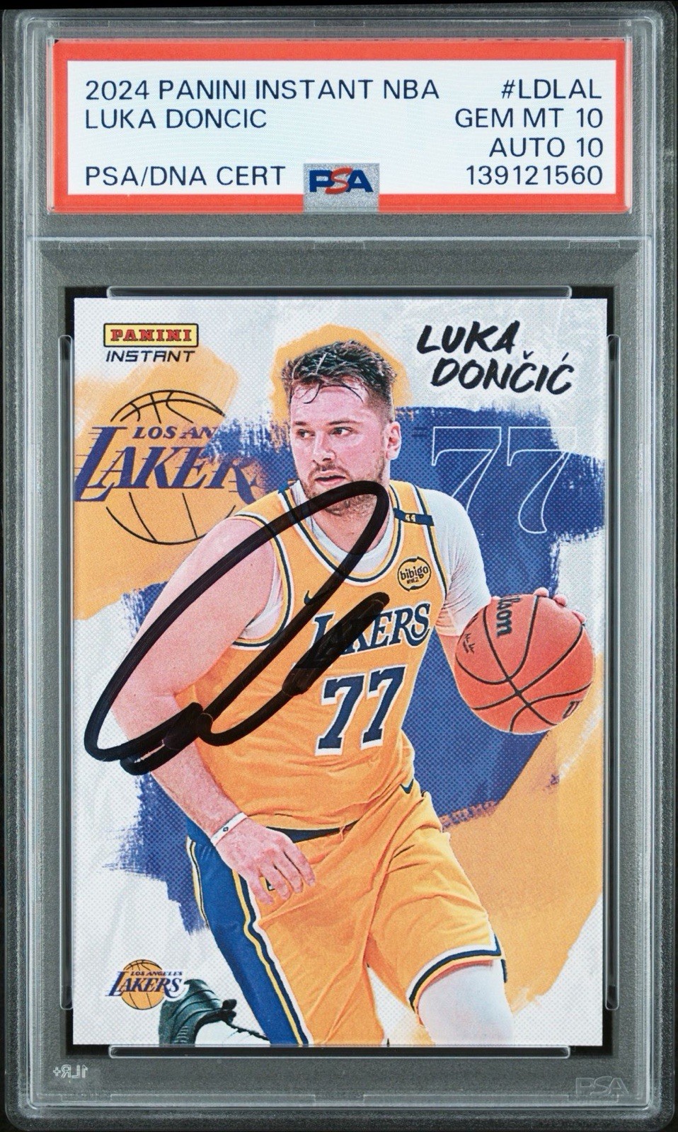 2024-25 Panini Instant NBA #LDLAL Luka Doncic Signed Lakers Debut Auto PSA 10/10