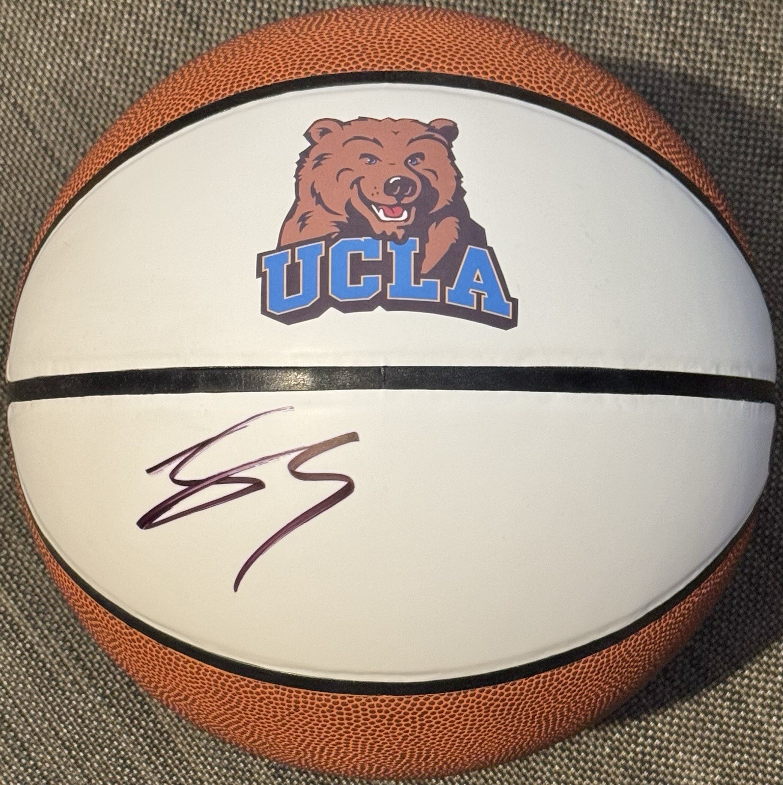 Jaime Jaquez Jr Signed Autographed UCLA Bruins Logo Basketball BAS Beckett COA