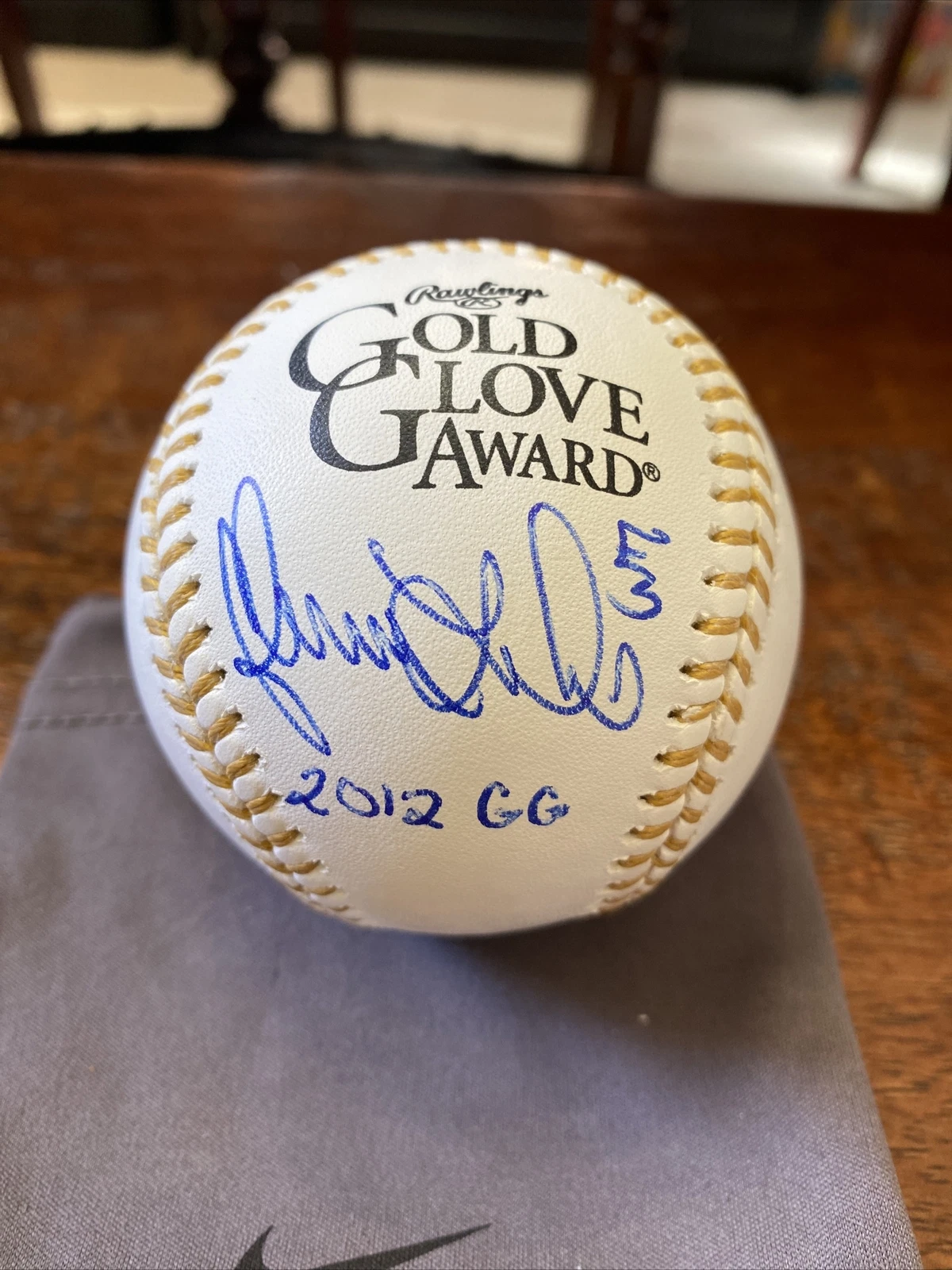 Adam LaRoche Signed Gold Glove Baseball Psa Dna Coa Nationals Autographed