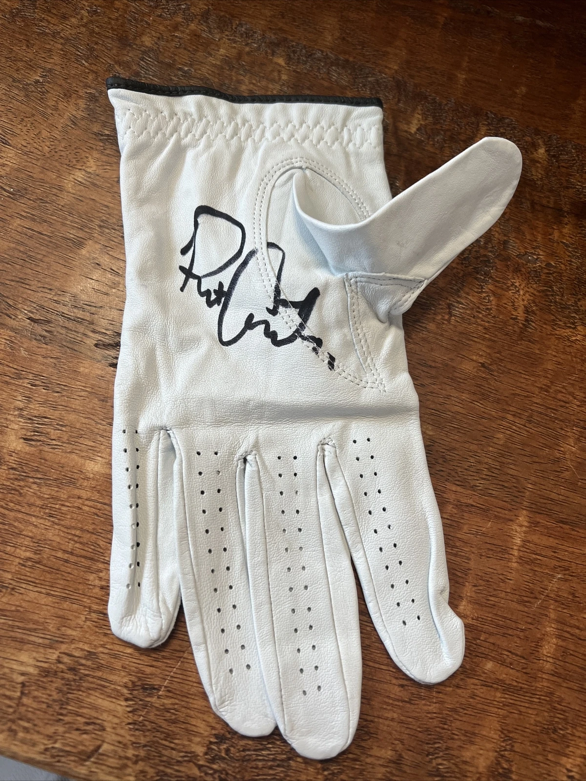 Patrick Cantlay Signed PGA Tour Golf Glove PSA DNA Coa Autographed