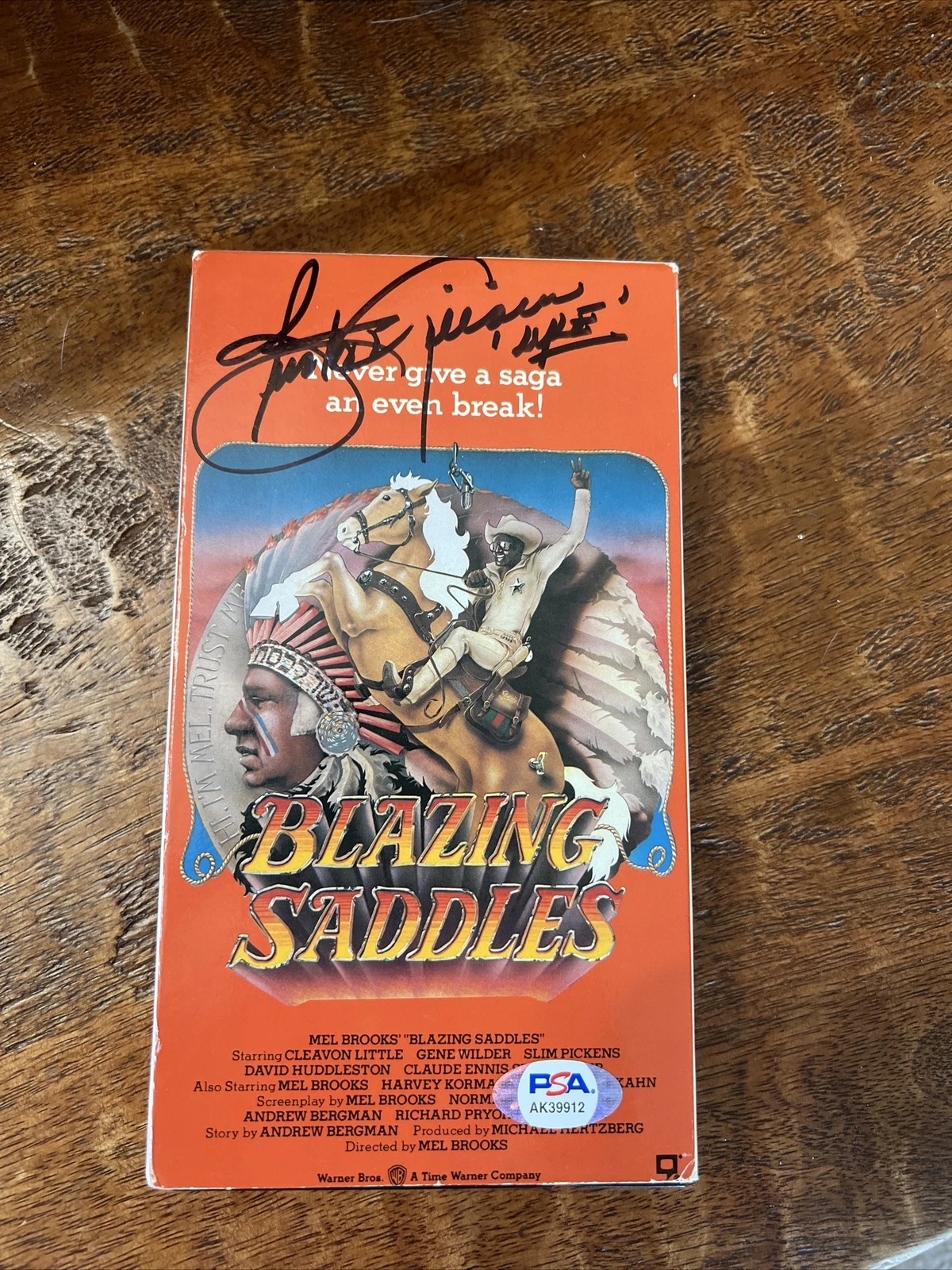 Burton Gilliam Signed Blazing Saddles VHS PSA DNA Coa Autographed