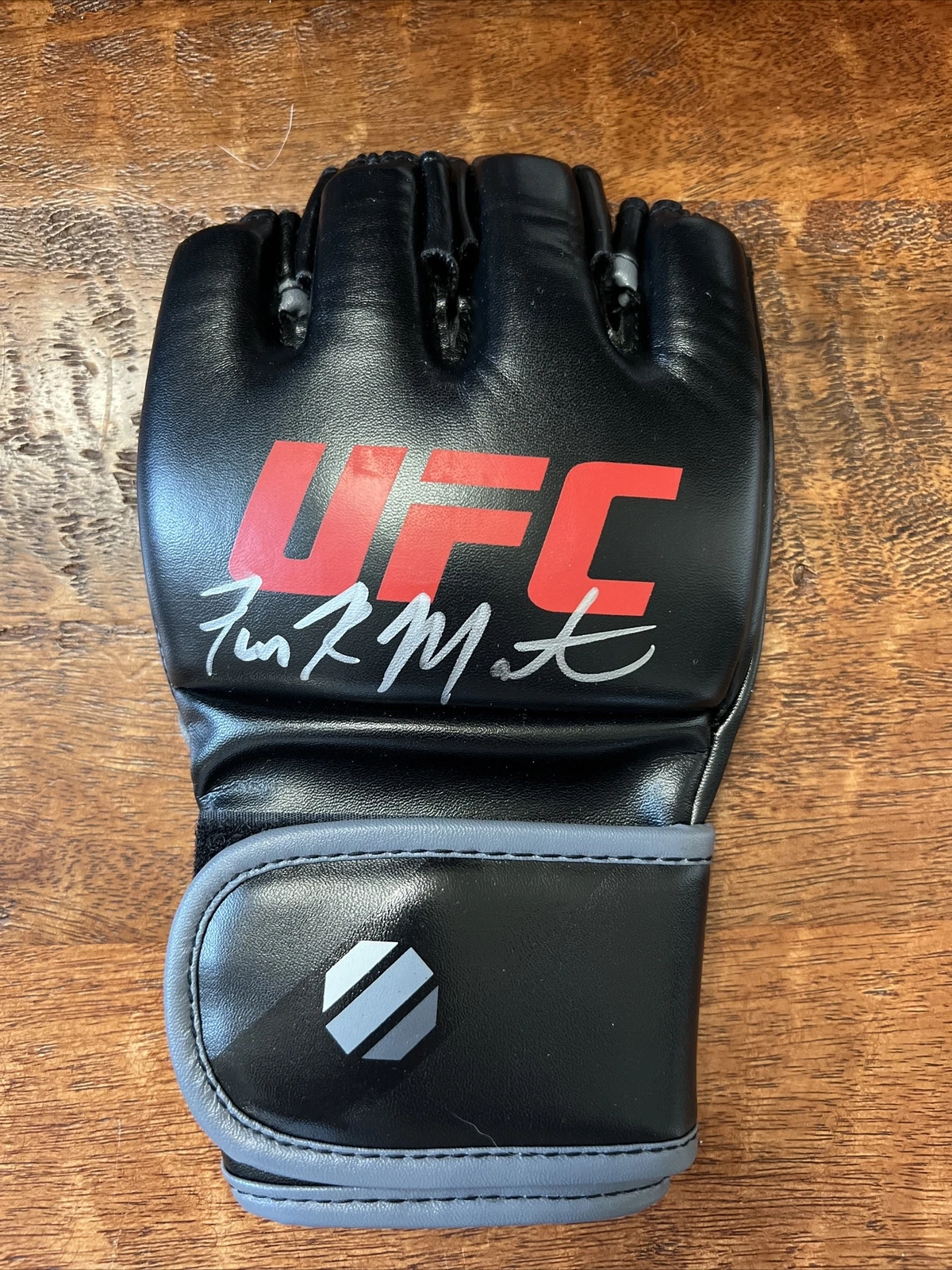 Aljamain Sterling Signed MMA Fight Glove Psa Dna COA UFC Funk Master Autographed