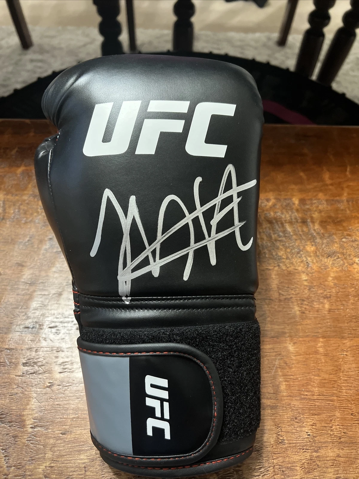 Khabib Nurmagomedov Signed Boxing MMA Fight Glove Psa Dna COA UFC Autographed