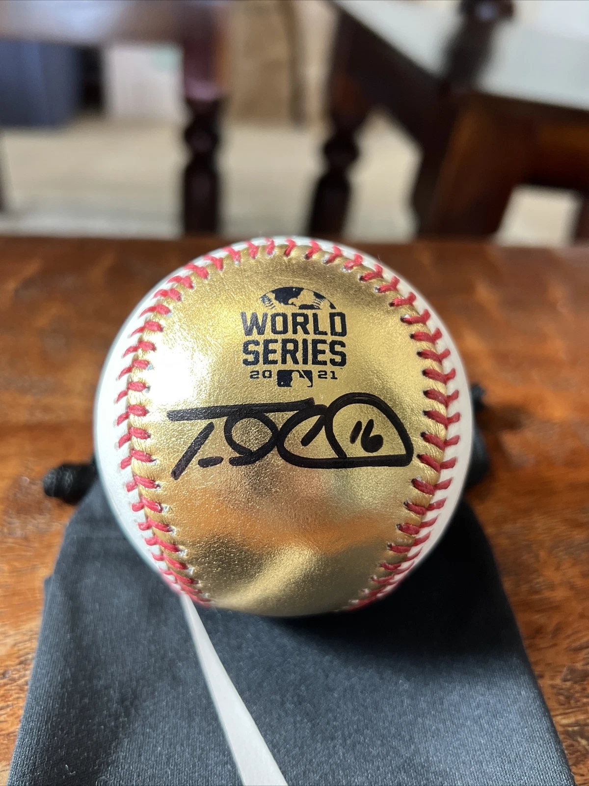 Travis d'Arnaud Signed GOLD 2021 World Series Baseball PSA DNA Coa Braves