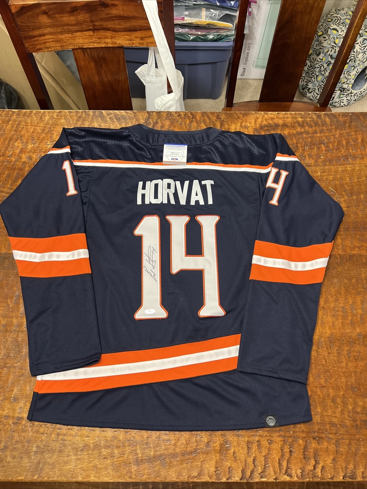 Bo Horvat Signed New York Islanders Jersey Psa/Dna Coa Autographed Hockey