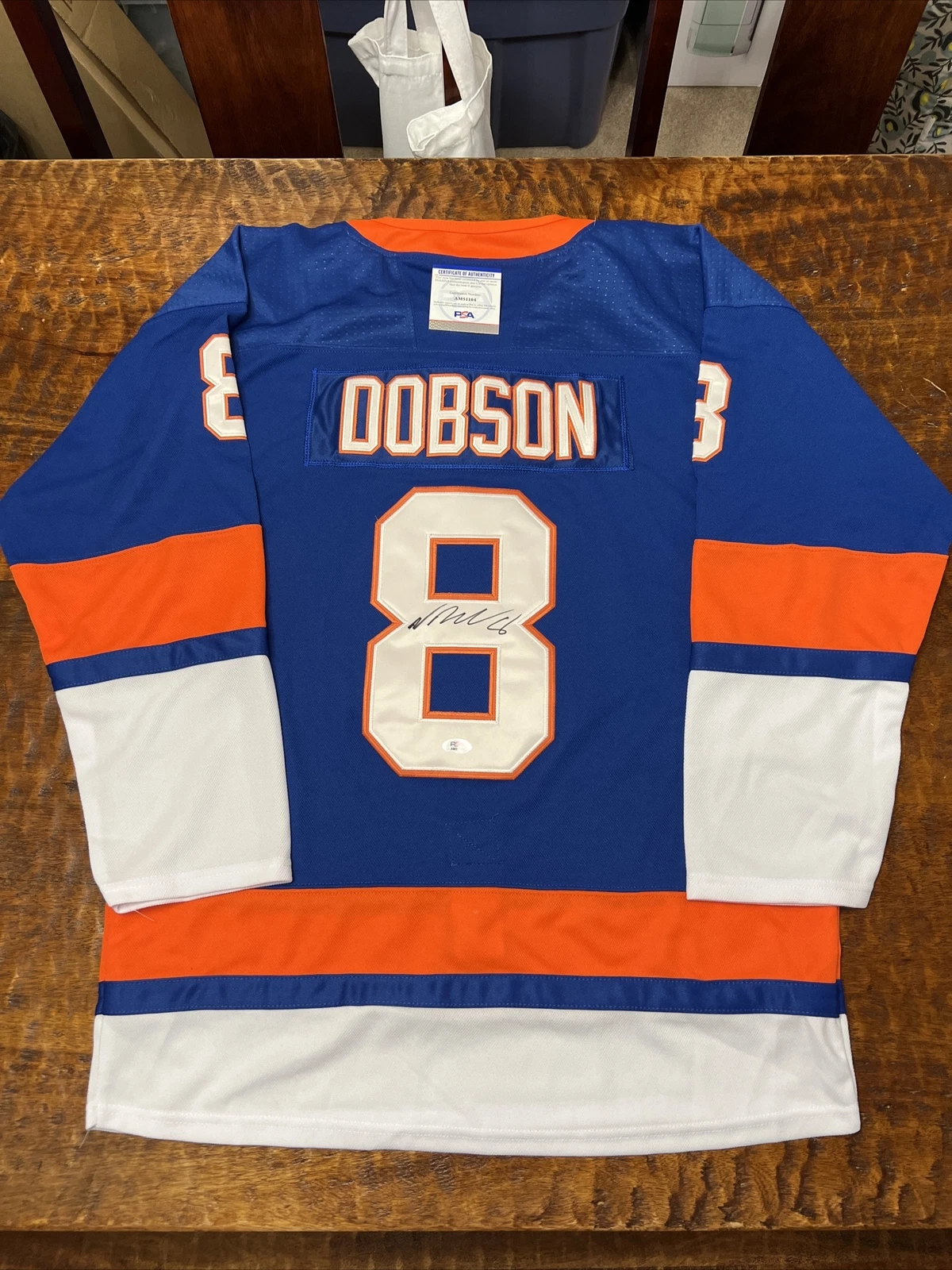 Noah Dobson Signed New York Islanders Jersey Psa/Dna Coa Autographed Hockey
