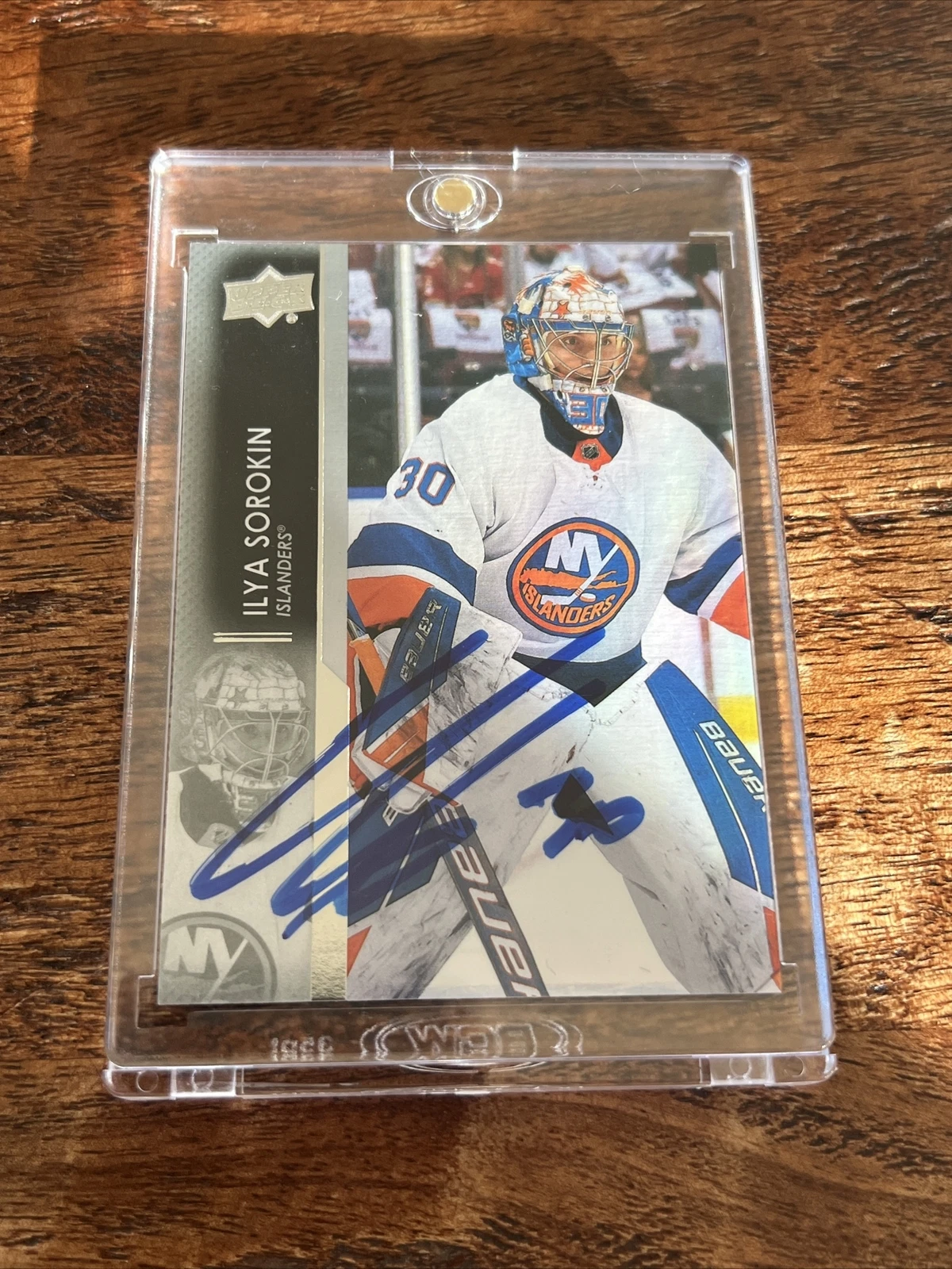 Ilya Sorokin IP Signed Upper Deck Card Psa Dna Coa Islanders Autographed