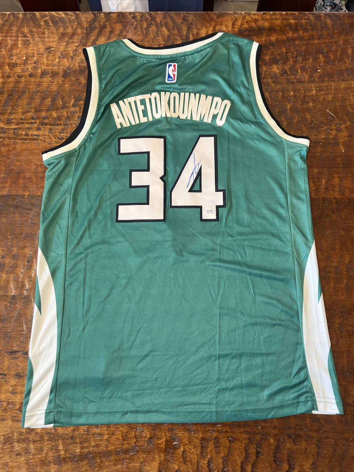 Giannis Antetokounmpo Signed Milwaukee Bucks Jersey PSA DNA Coa Autographed