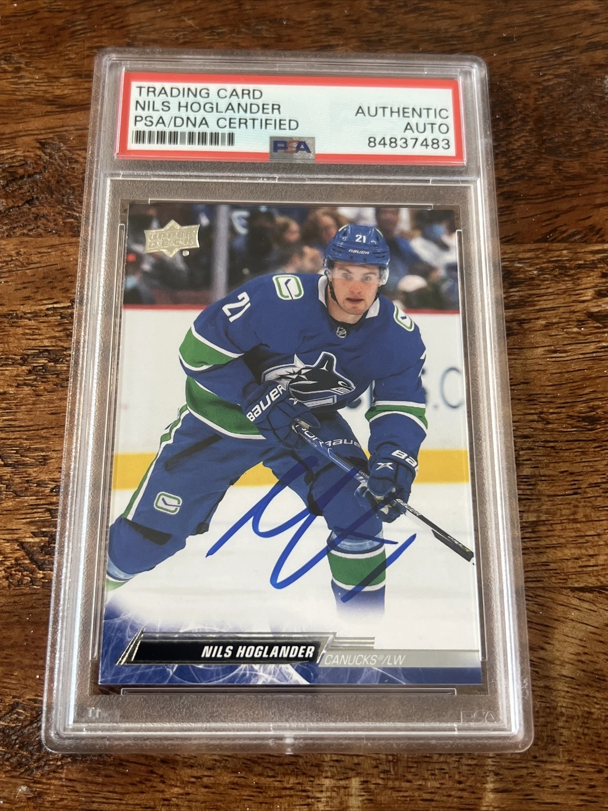 Nils Hoglander IP Signed Upper Deck Card Psa Dna Coa Slab Canucks Autographed