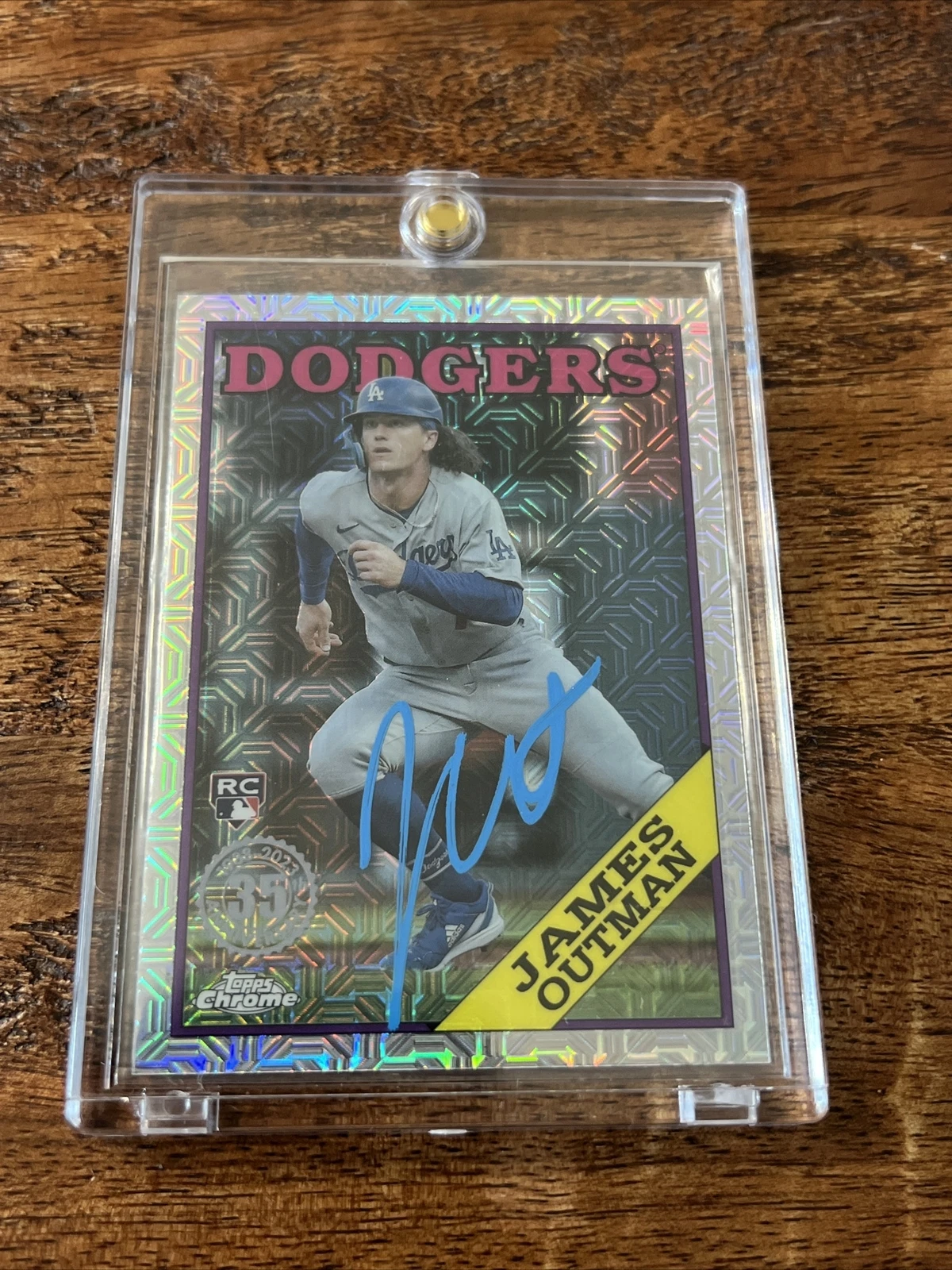 James Outman IP Signed Topps Chrome RC Card Psa Dna Coa Autographed Dodgers