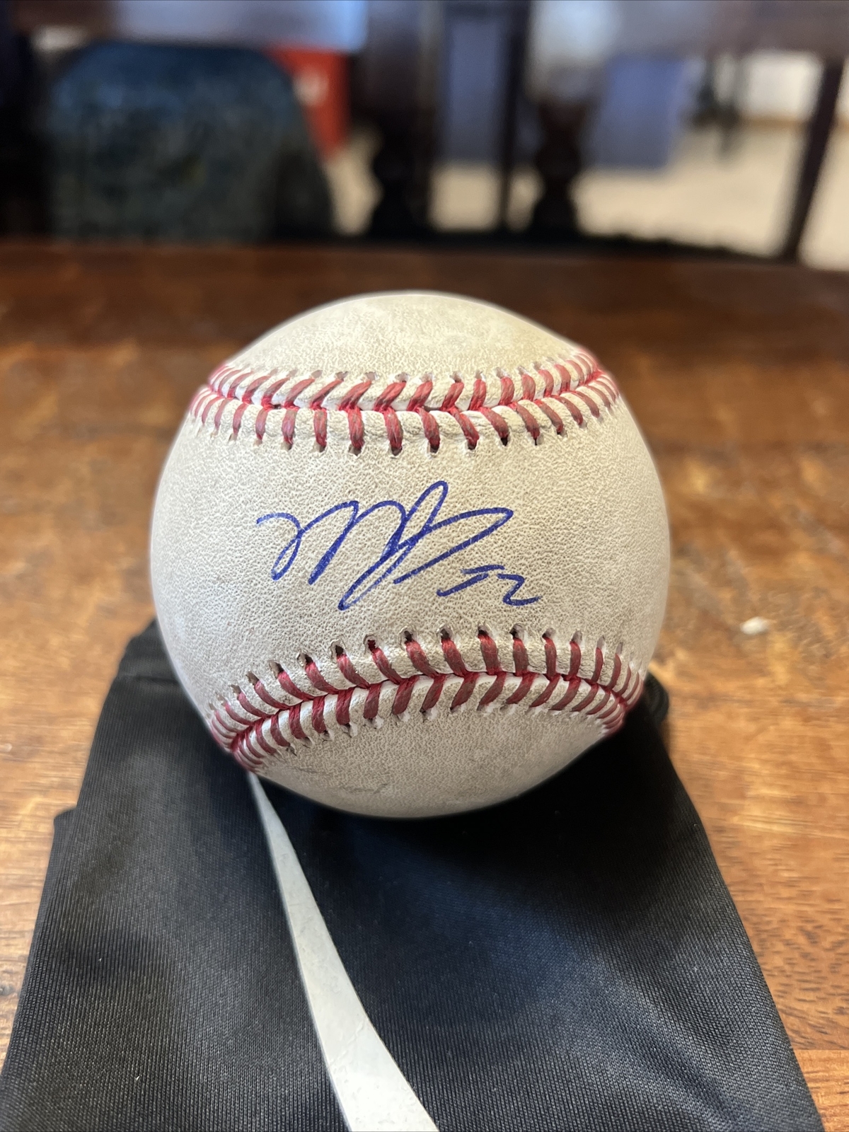 Mike Clevinger Signed Game Used Major League Baseball JSA Coa White Sox