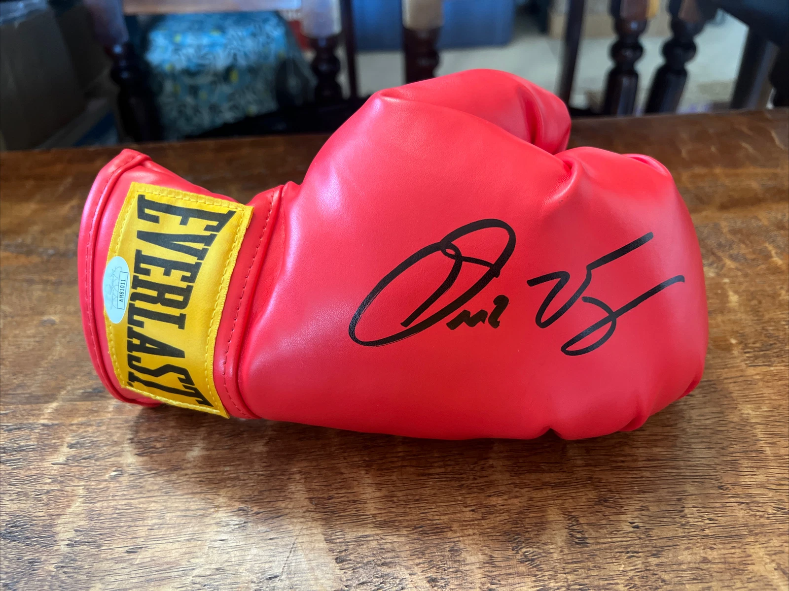 Oscar Valdez Signed Boxing Glove JSA COA Autographed