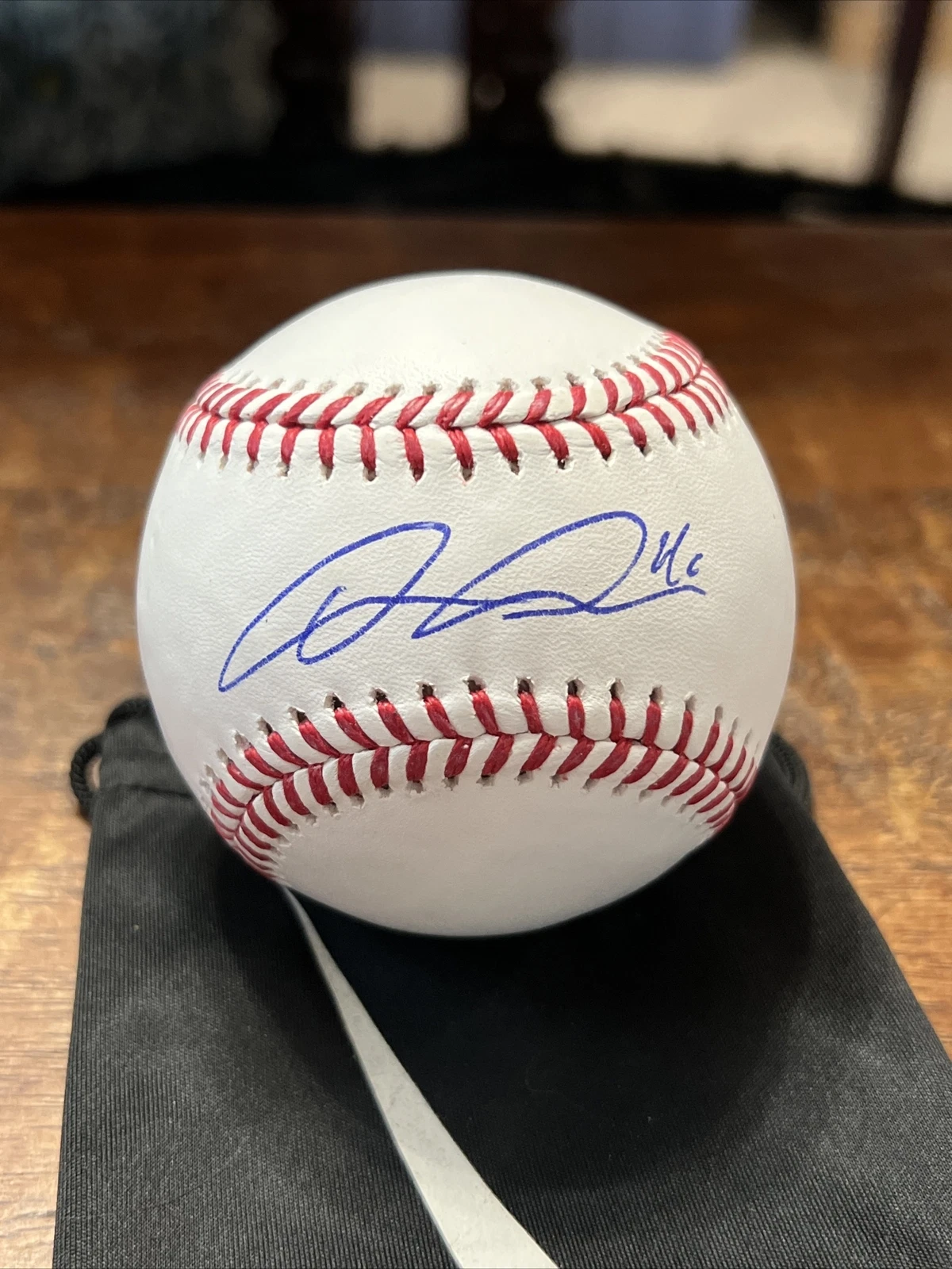 Luis Medina Signed  Major League Baseball JSA Coa Athletics Autographed