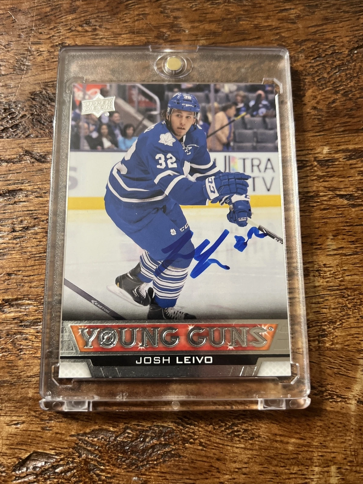 Josh Leivo IP Signed UD Young Guns Card Psa Dna Coa Autographed Maple Leafs