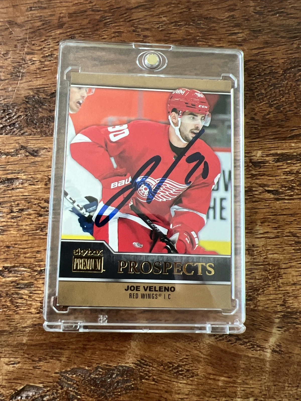 Joe Veleno IP Signed Skybox Prospects Card PSA DNA  Autographed Red Wings
