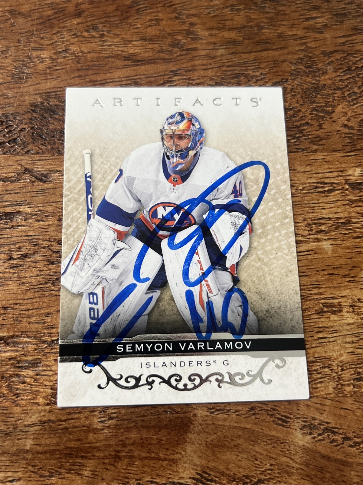 Semyon Varlamov IP Signed 2021 Upper Deck Artifacts Card Islanders Autographed