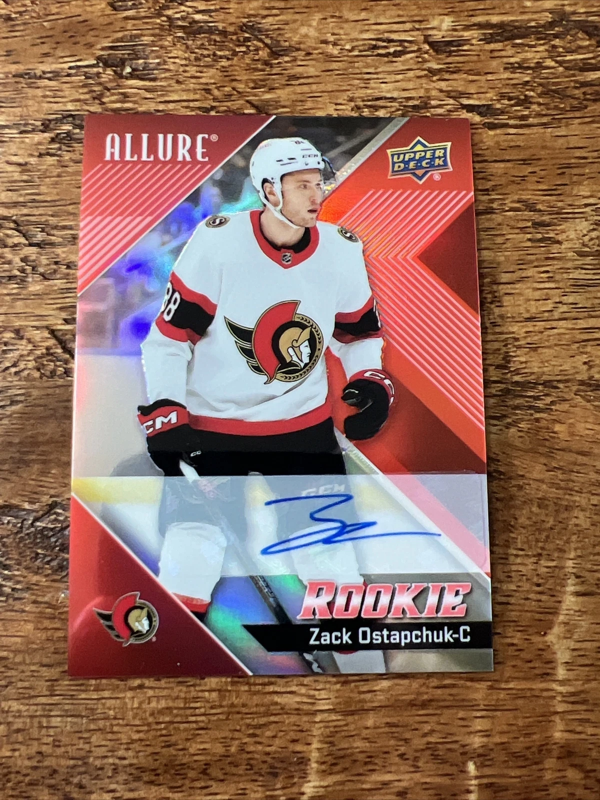 Zack Ostapchuk 2024-25 Upper Deck Allure Red Rainbow Auto RC Card #135 Senators