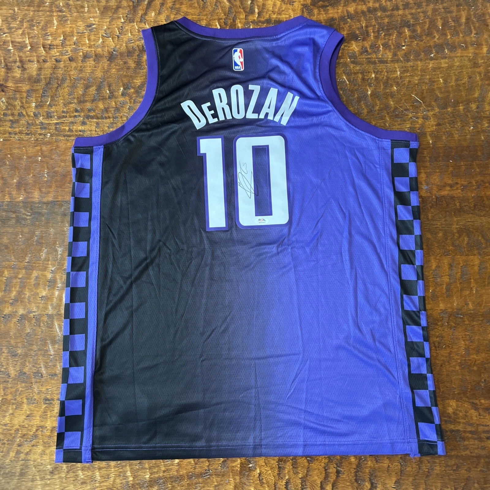 DeMar DeRozan Signed Sacramento Kings Jersey PSA DNA Autographed