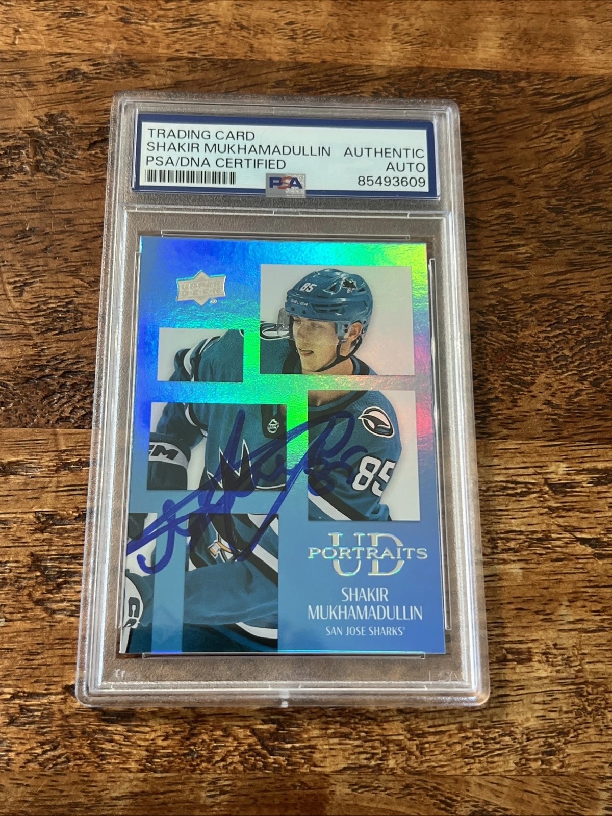 Shakir Mukhamadullin IP Signed UD Portraits RC Card PSA DNA Slab Sharks Auto