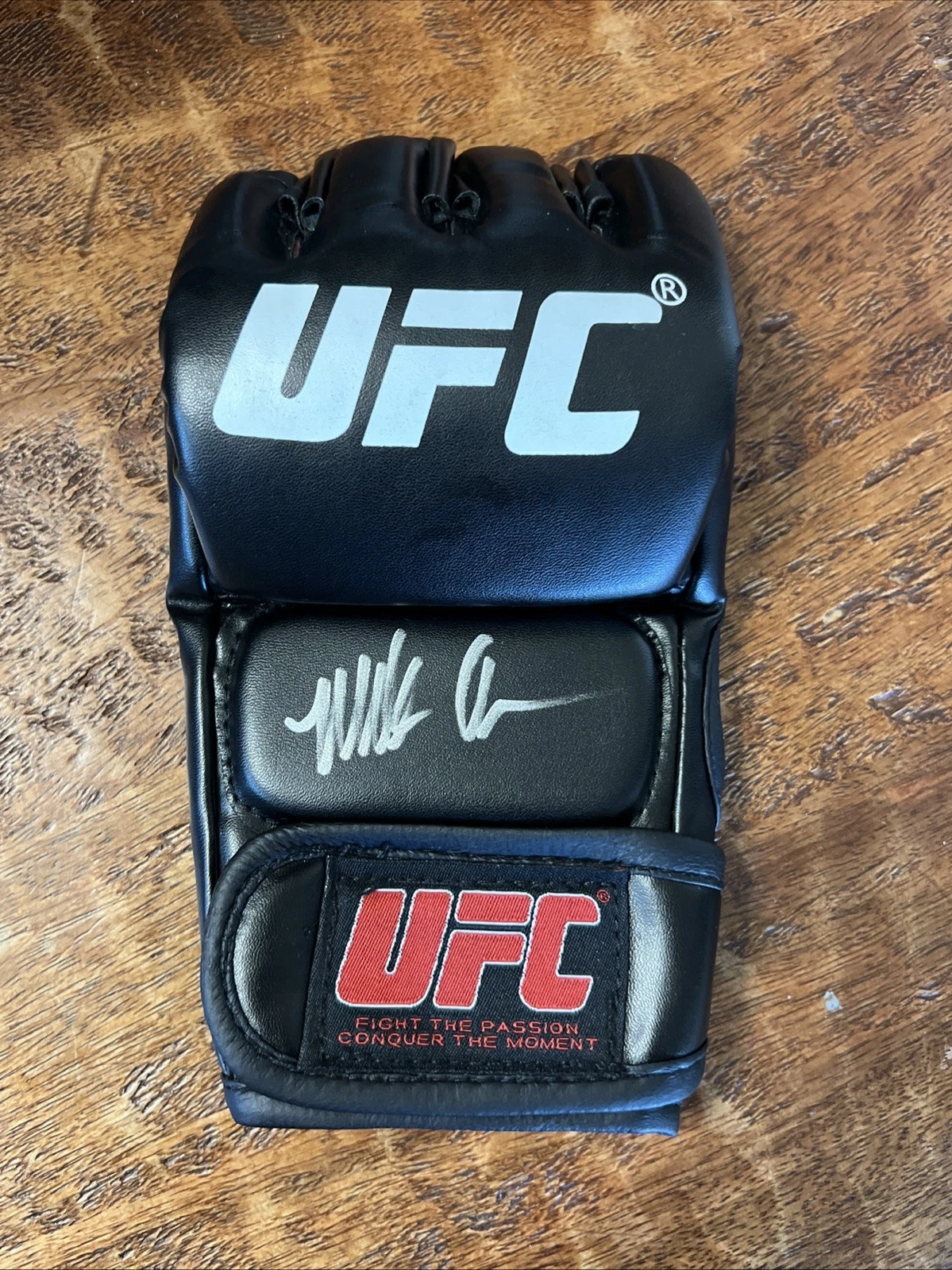 Mark Kerr Signed UFC MMA Glove JSA Coa Autographed