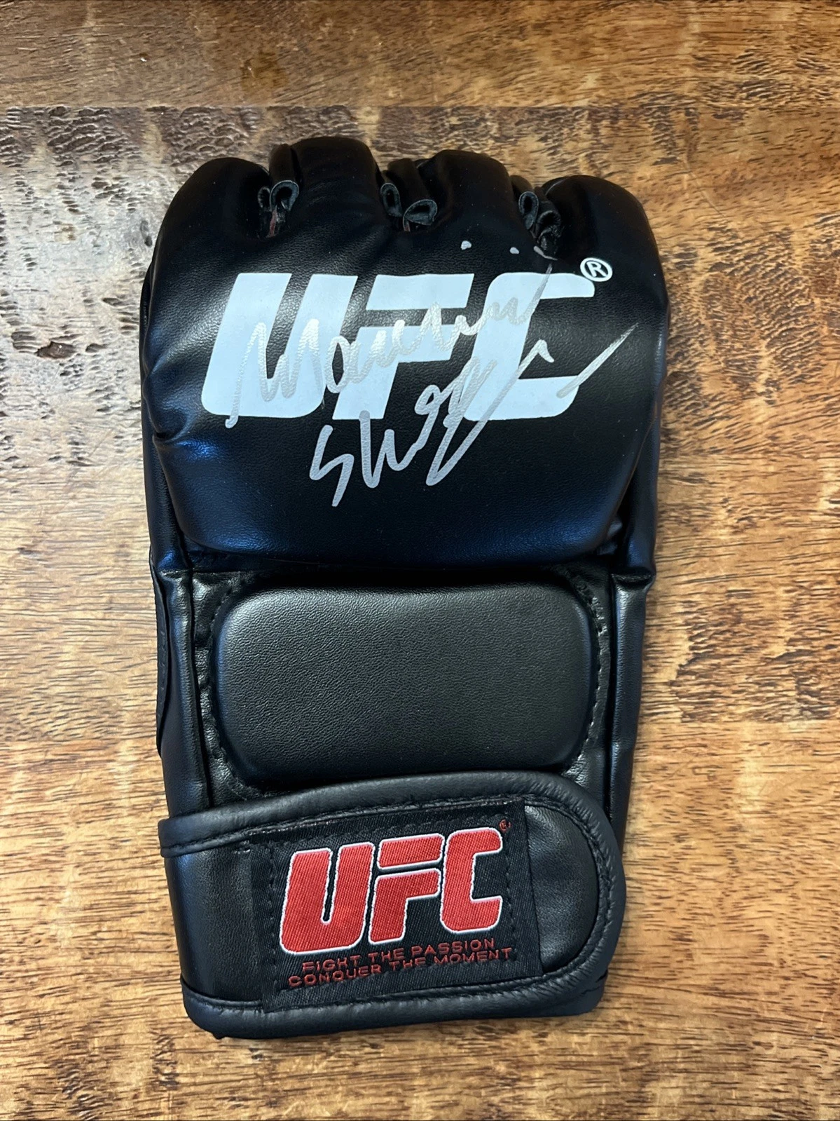 Mauricio Shogun Rua Signed UFC MMA Glove JSA Coa Autographed