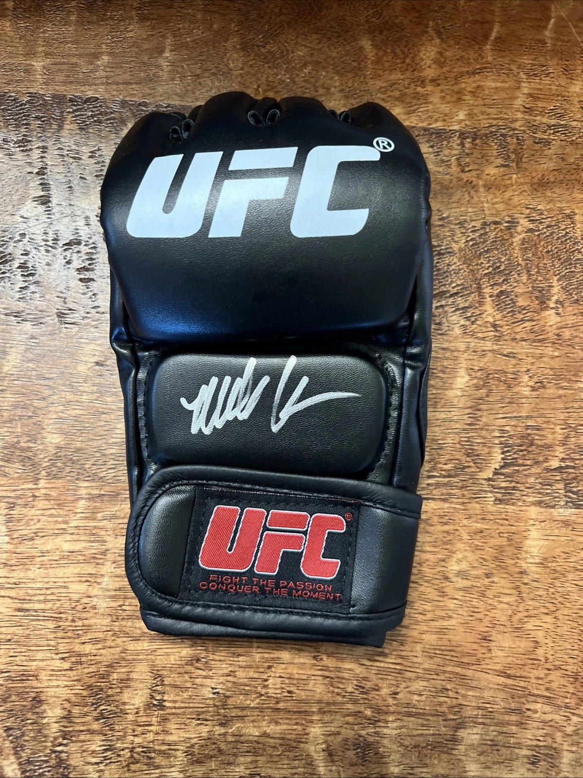 Mark Kerr Signed UFC MMA Glove JSA Coa Autographed