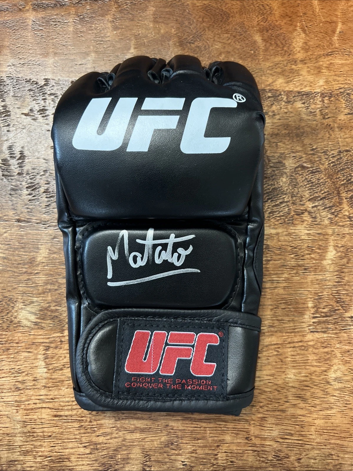 Marco Tulio Signed UFC MMA Glove JSA Coa Autographed MATUTO