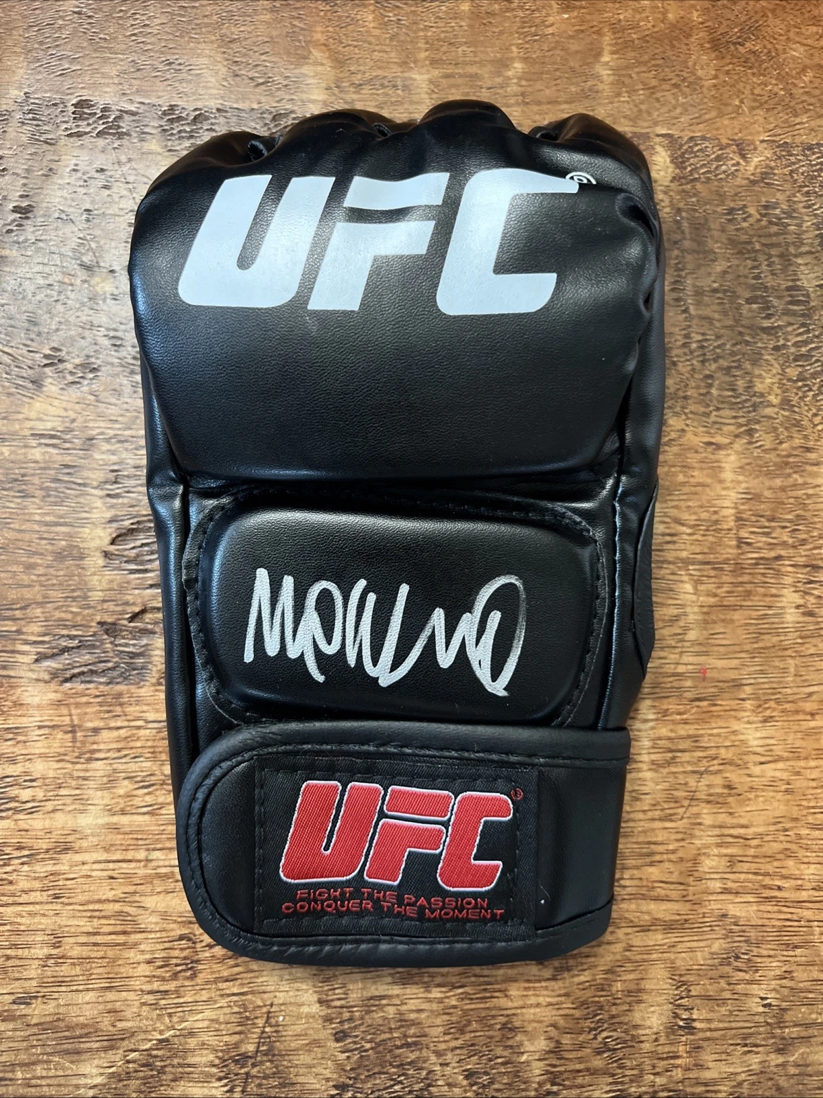 Renato Moicano Signed UFC MMA Glove JSA Coa Autographed