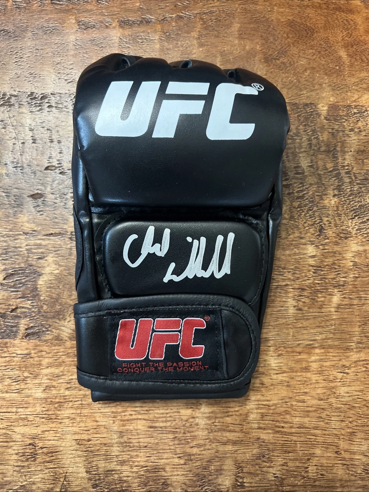 Chuck Liddell Signed UFC MMA Glove JSA Coa Autographed The Iceman