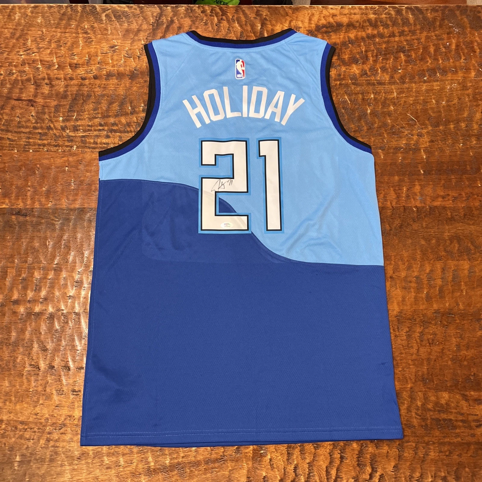 Jrue Holiday Signed Milwaukee Bucks Jersey PSA DNA Autographed