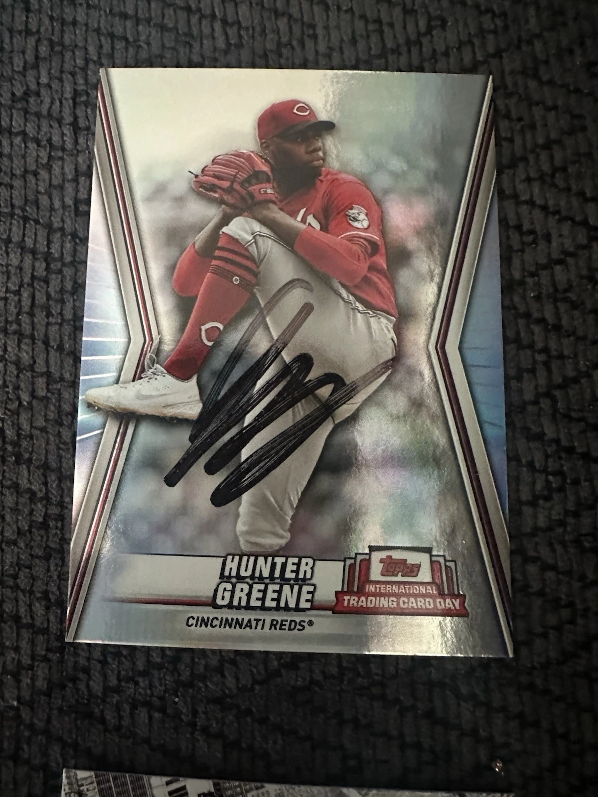 Baseball Trading Card Cincinnati Reds Team Issued Hunter Greene Signed