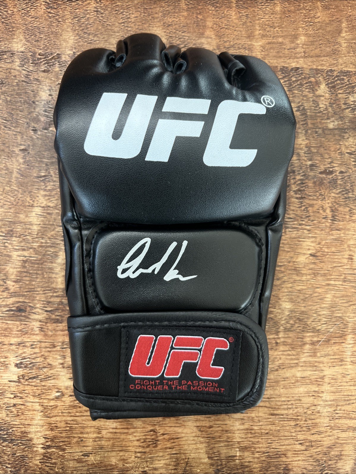 Derrick Lewis Signed UFC MMA Glove JSA Coa Autographed