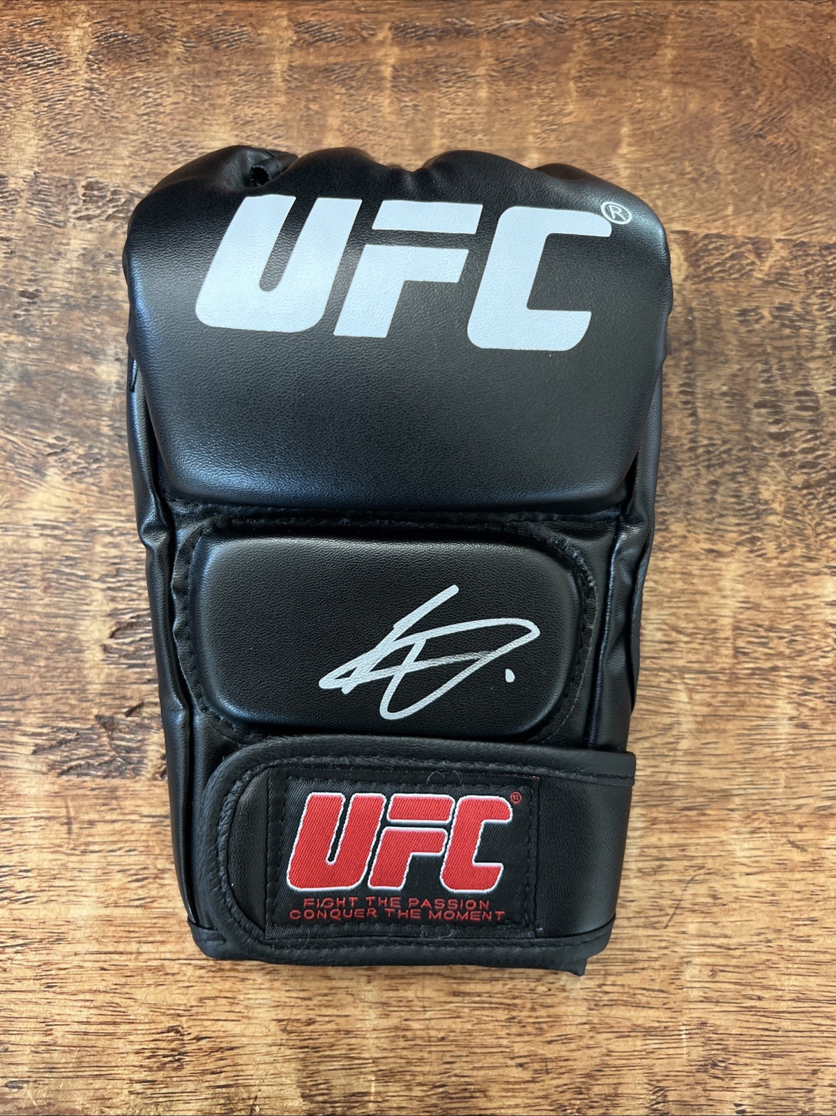 Manel Kape Signed UFC MMA Glove JSA Coa Autographed