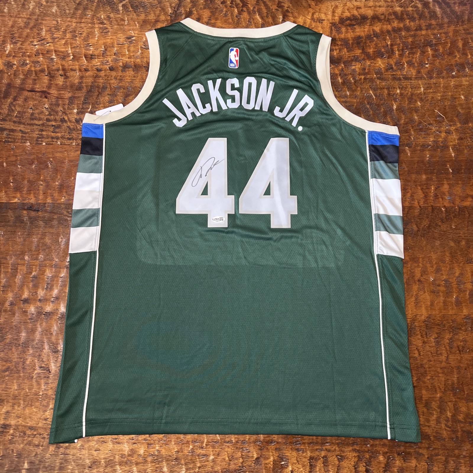 Andre Jackson Jr Signed Milwaukee Bucks Jersey JSA Coa Autographed