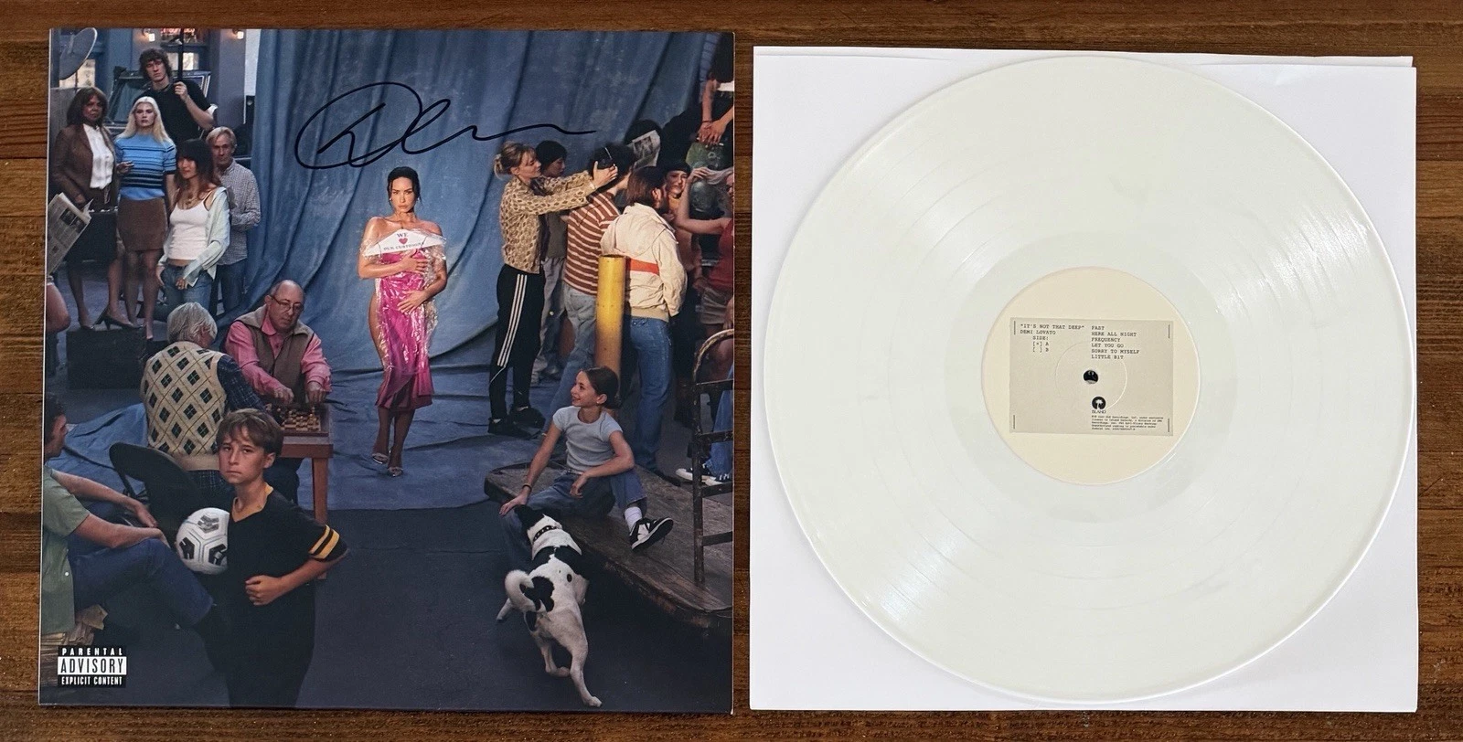 Demi Lovato SIGNED Its Not That Deep White Vinyl LP Beckett BAS COA Autograph