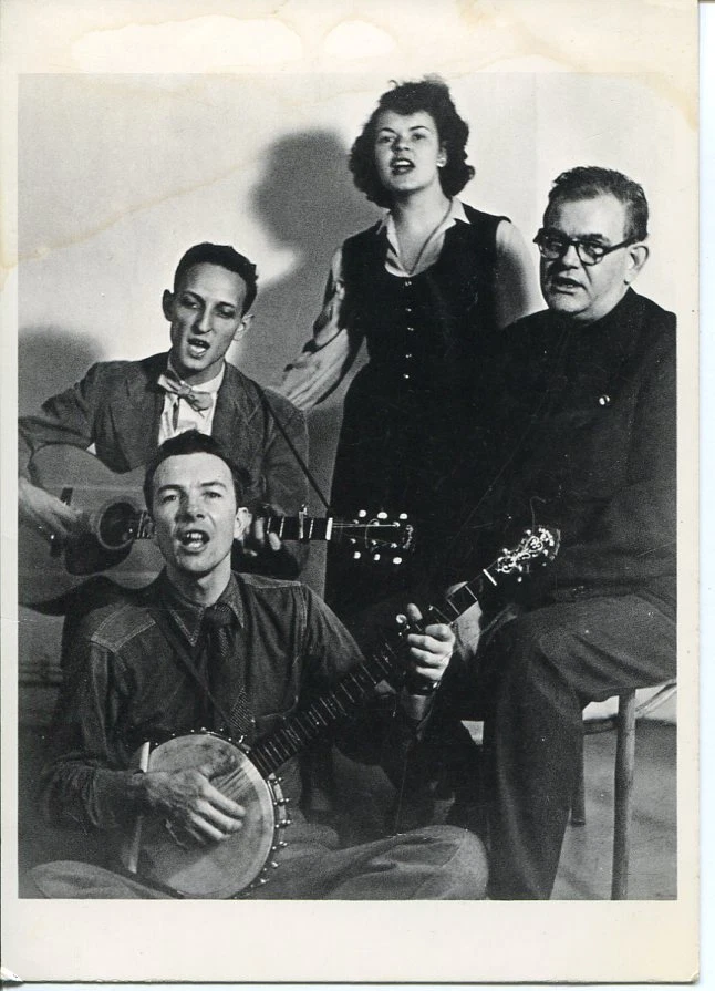Pete Seeger Ronnie Gilbert The Weavers Signed Autograph Photo With Rare Sketch